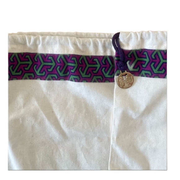 Tory Burch dust bag excellent condition 14x14 inches cream, for storage handbag - Picture 3 of 3